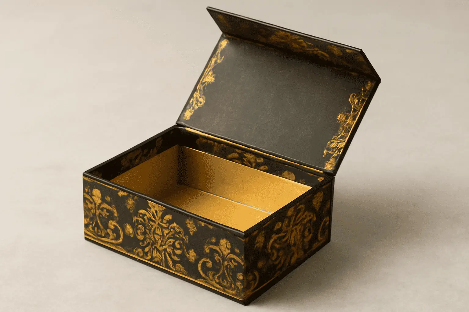 Why Must a cardboard Gift Box Be Customized? What Are the Advantages?